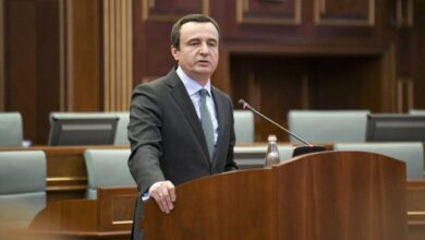 Kërkohet seancë e jashtëzakonshme/ Kurti “jep llogari” para opozitës për 3 policët e rrëmbyer nga serbët Kërkohet seancë e jashtëzakonshme/ Kurti “jep llogari” para opozitës për 3 policët e rrëmbyer nga serbët