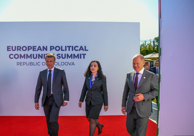Situata serioze në Kosov/ Macron: Gjatë javëve të ardhshme do të ketë vendim të qartë Situata serioze në Kosov/ Macron: Gjatë javëve të ardhshme do të ketë vendim të qartë