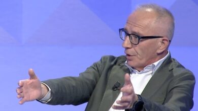 “Po vepron gabim”… Mark Marku për Albin Kurtin: Pse e bën garipin kur s’ke fuqi ta bësh? “Po vepron gabim”… Mark Marku për Albin Kurtin: Pse e bën garipin kur s’ke fuqi ta bësh?