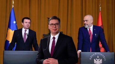 Propozimi i Ramës për Asociacionin, Vuçiç: Kam respekt për të, por s’është i autorizuar Propozimi i Ramës për Asociacionin, Vuçiç: Kam respekt për të, por s’është i autorizuar