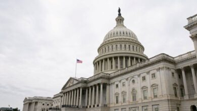 Ultimatumi i senatorëve amerikanë, për Albin Kurtin: Po rrezikon të prishësh marrëdhëniet me SHBA Ultimatumi i senatorëve amerikanë, për Albin Kurtin: Po rrezikon të prishësh marrëdhëniet me SHBA