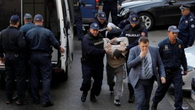Lirohen puçistët filorusë të Podgoricës; Ndizet Mali i Zi Lirohen puçistët filorusë të Podgoricës; Ndizet Mali i Zi
