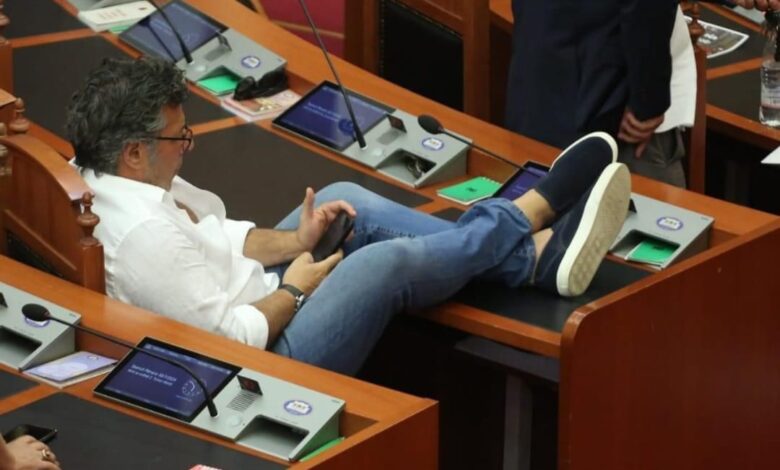 Ku jetojnë këta deputetët tanë? Ku jetojnë këta deputetët tanë?