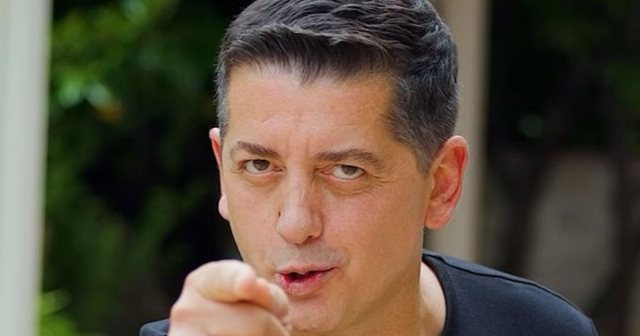 “Shqiptarët kanë xhelozi ndaj nesh”. Insiston aktori kosovar: Përdorin spec djegs nga Kina! “Shqiptarët kanë xhelozi ndaj nesh”. Insiston aktori kosovar: Përdorin spec djegs nga Kina!