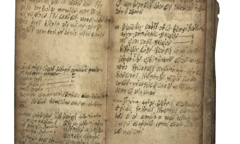 Tri alfabetet më të hershme origjinale të shqipes
