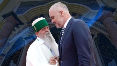 Një lëvizje e paparë nga Edi Rama Një lëvizje e paparë nga Edi Rama