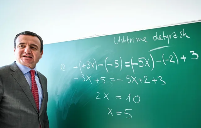 “Ju e dini më mirë se kryeministri juaj!” Gaboi me zgjidhjen e ekuacionit të klasës së 7, Kurti: Kërkoj falje! “Ju e dini më mirë se kryeministri juaj!” Gaboi me zgjidhjen e ekuacionit të klasës së 7, Kurti: Kërkoj falje!