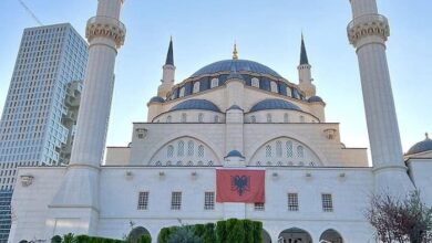 Namazgjaja, një xhami turke në Tiranë Namazgjaja, një xhami turke në Tiranë