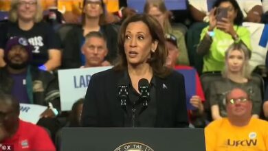 VIDEO/ Kur teknologjia dështon: Fjalimi robotik i Kamala Harris bën xhiron e rrjetit